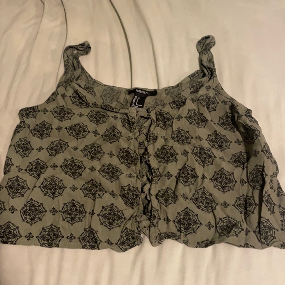 Forever 21 crop top